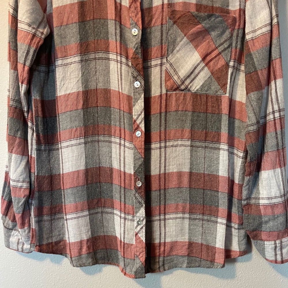 Flannel - Picture 5 of 6